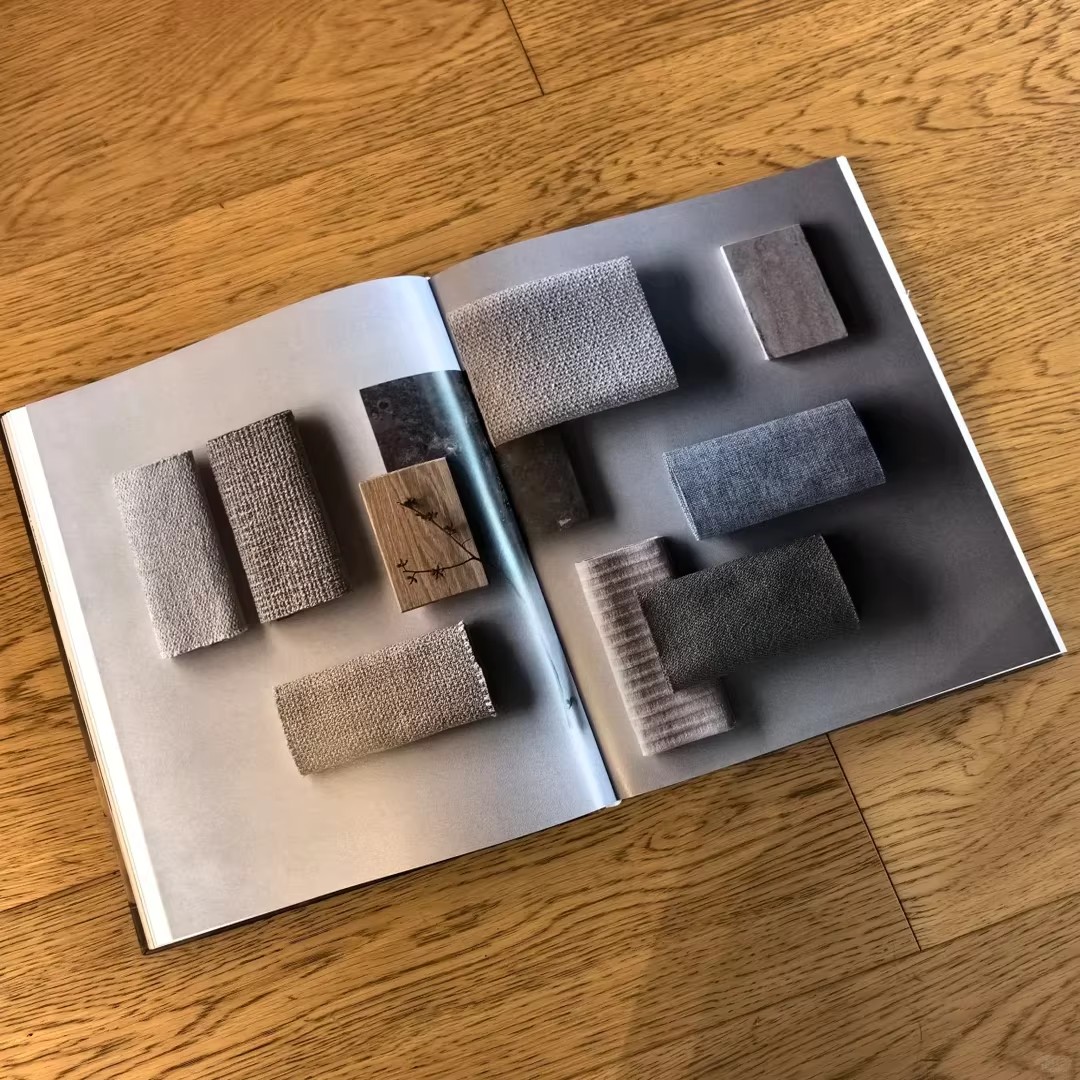 Serene Homes and Thoughtful Li - Interior Design Book avis et prix