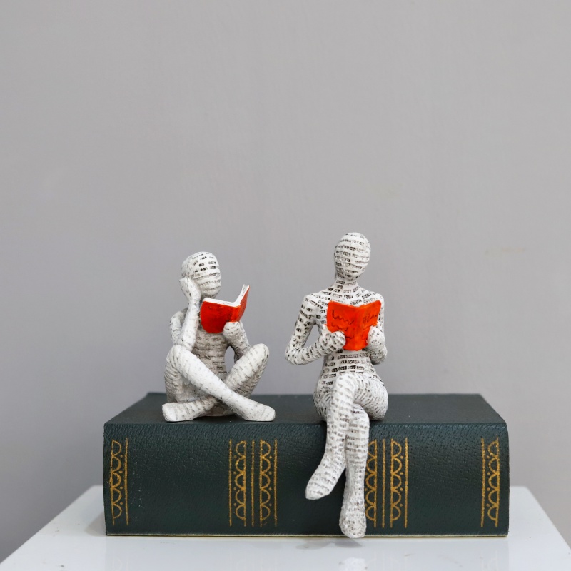 1Pc, Reading Paper Pulp Woman  - Interior Design Book avis et prix