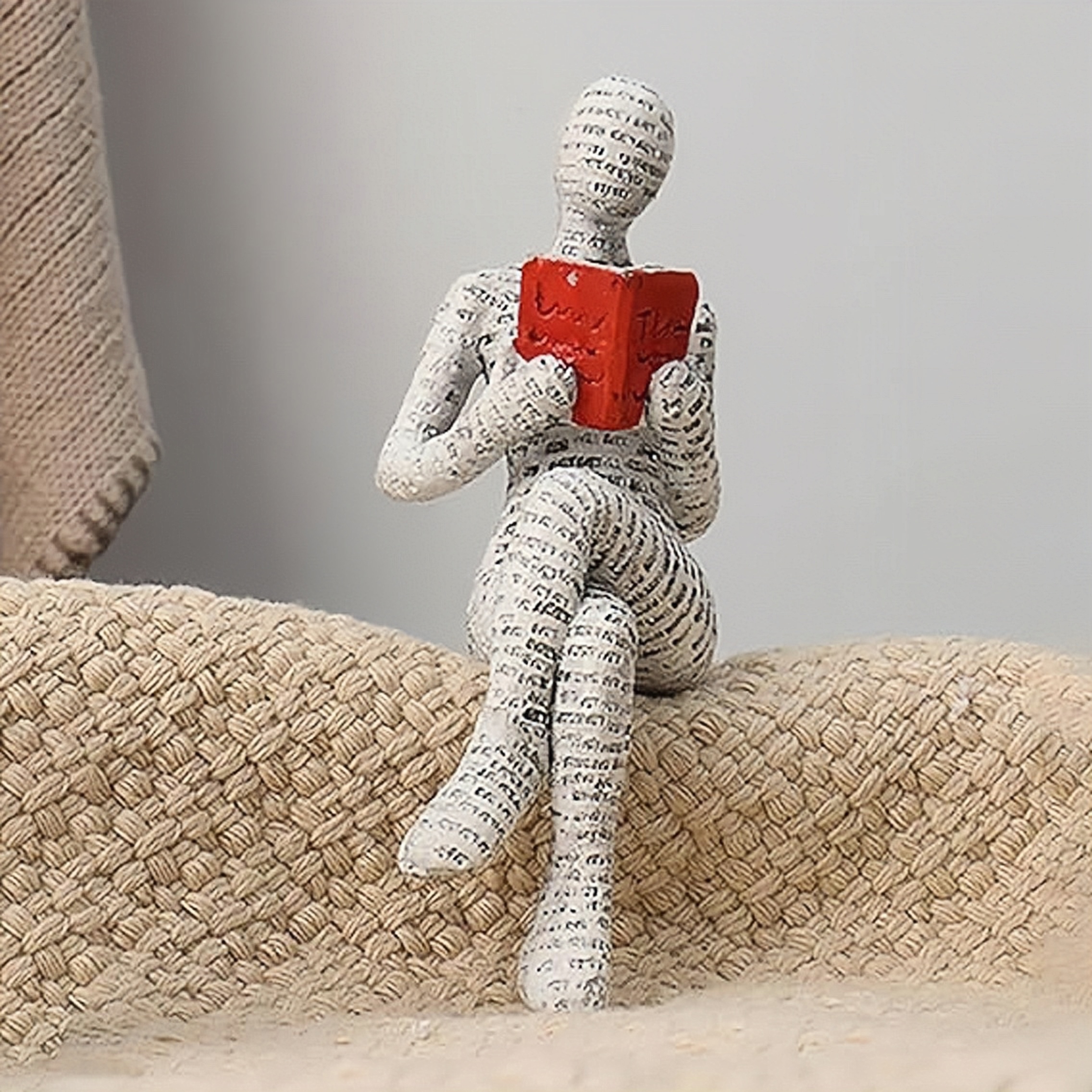 1Pc, Reading Paper Pulp Woman  - Interior Design Book avis et prix